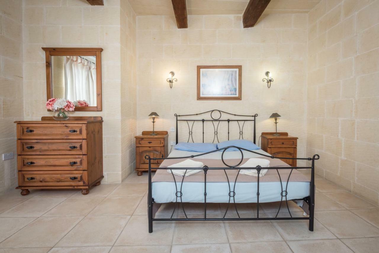 Valley View - Holiday Farmhouse With Private Pool Nadur Exterior foto